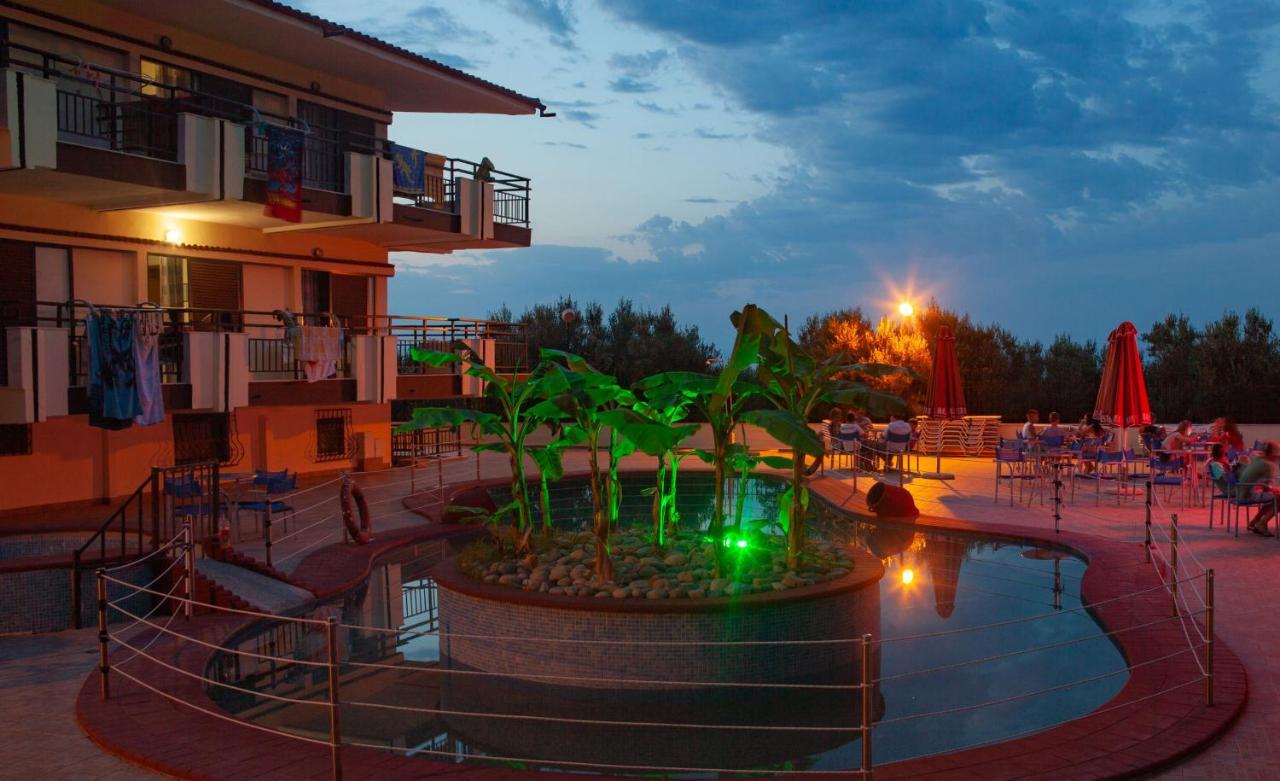 Villa Panorama Hotel Polychrono Exterior foto